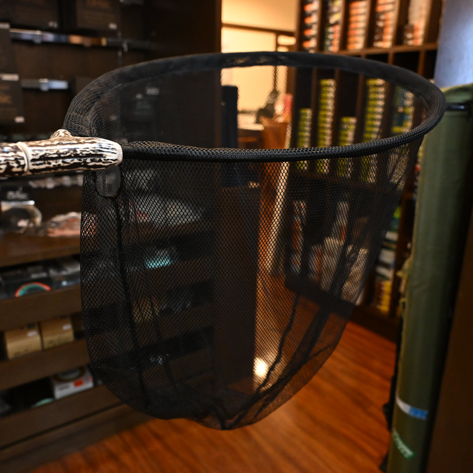 Sugisaka Handcrafted Spring Landing Net 4L – Taimen Edition